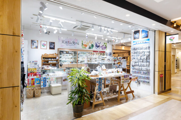 天然石Linモルティ垂水店の店舗写真