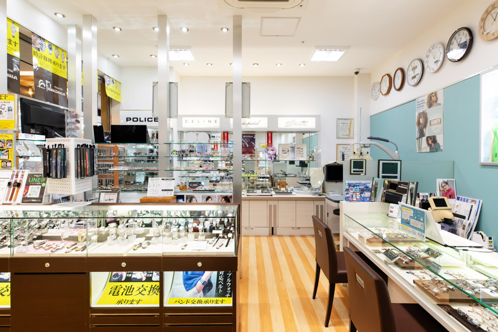 宝石・時計・メガネの専門店 FUKUZAWAの店舗写真 2