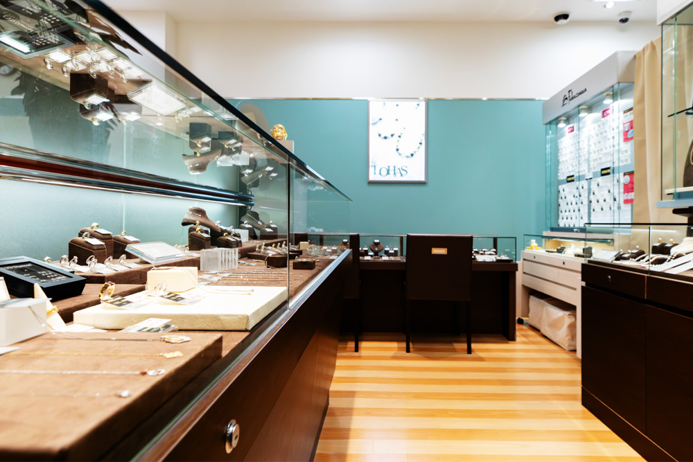 宝石・時計・メガネの専門店 FUKUZAWAの店舗写真 4