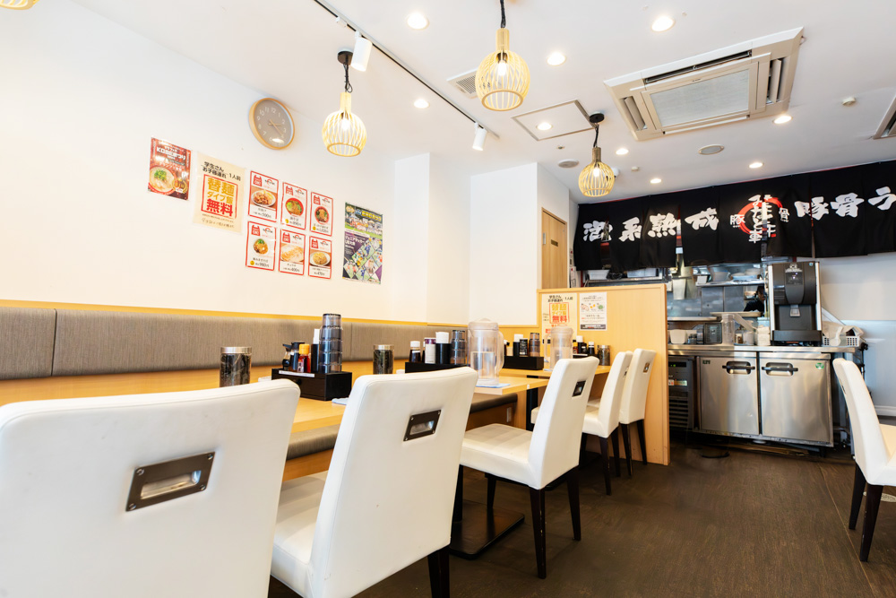 みなと軒 垂水駅前店の店舗写真 2