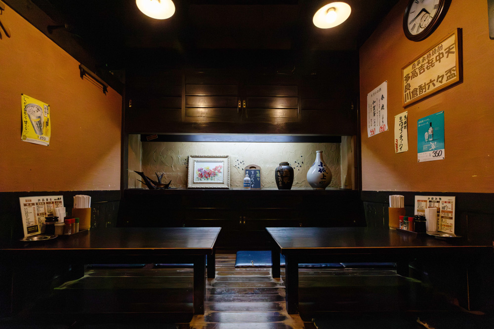 鳥平の店舗写真 3